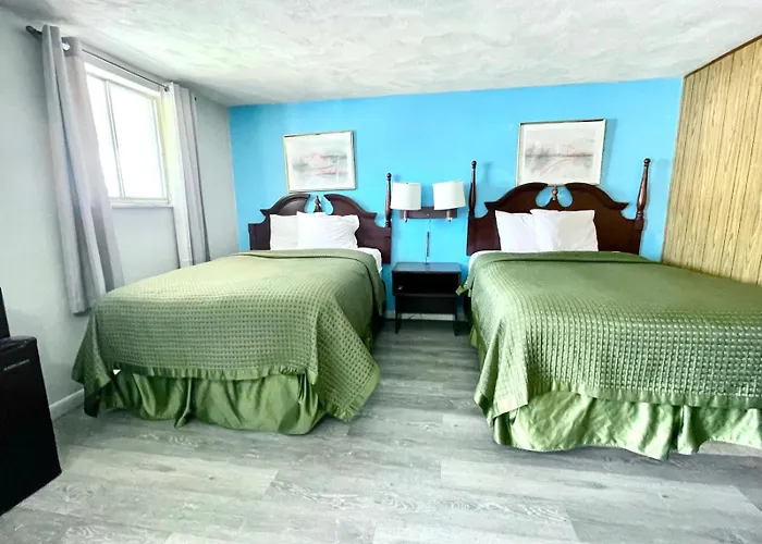 Travelers Motel 3*