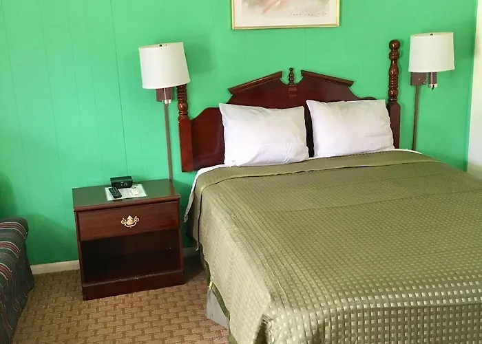Travelers Motel Olney