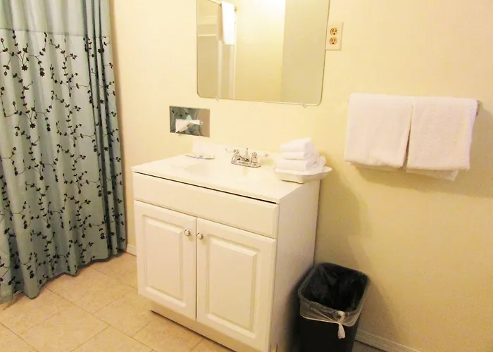 Travelers Motel Olney